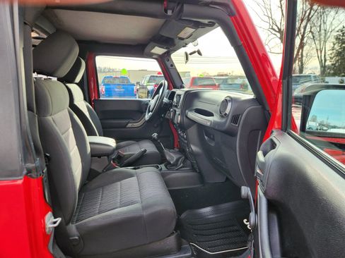 Used 2012 Jeep Wrangler Sport image 30