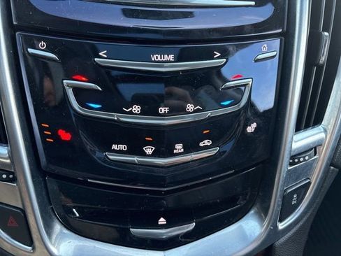 Used 2015 Cadillac SRX Luxury w/ Trailering Package image 23