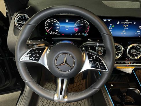 Used 2026 Mercedes-Benz GLA 250 4MATIC image 29