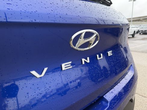 New 2026 Hyundai Venue SEL image 8