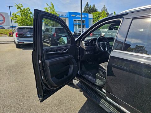 Used 2022 GMC Yukon Denali w/ Max Trailering Package AWD/4WD image 21