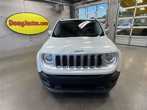 Used 2016 Jeep Renegade Limited FWD image 8