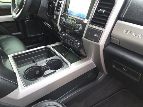 Used 2020 Ford F350 Lariat w/ Lariat Ultimate Package image 40