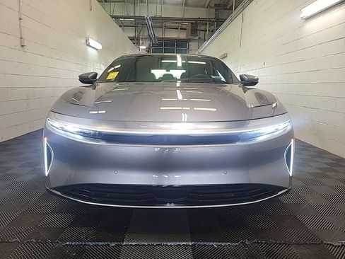 Used 2024 Lucid Air Pure RWD image 2