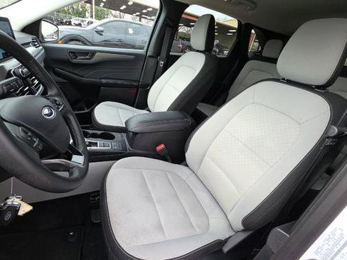 Used 2024 Ford Escape Active image 15