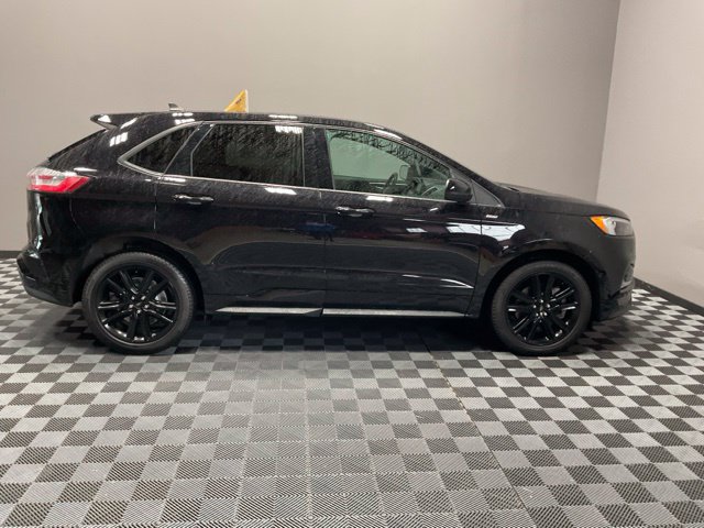 Used 2024 Ford Edge ST-Line AWD/4WD image 7