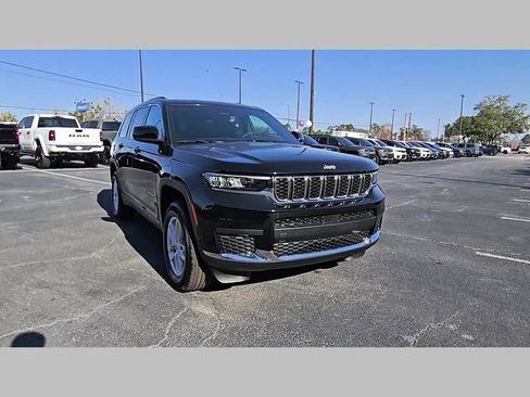 New 2026 Jeep Grand Cherokee L Laredo w/ Trailer Tow Package image 17