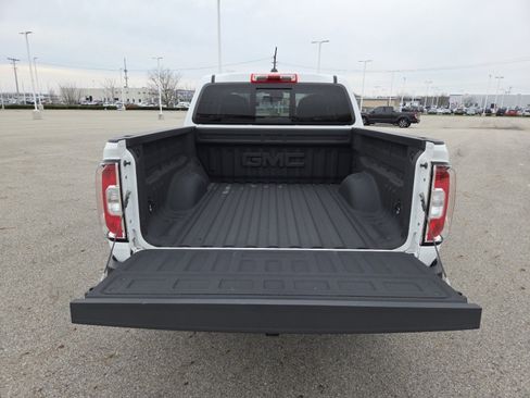 Used 2016 GMC Canyon SLT w/ Driver Alert Package AWD/4WD image 19