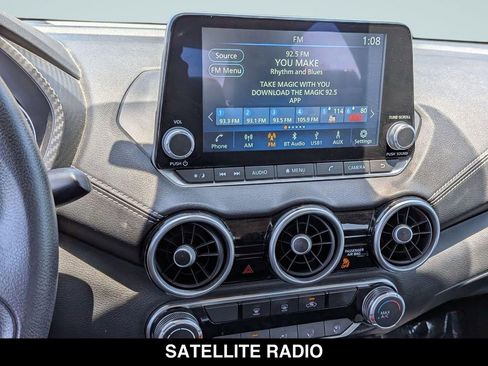 Used 2024 Nissan Sentra SV FWD image 25