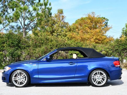 Used 2013 BMW 135i Convertible image 33