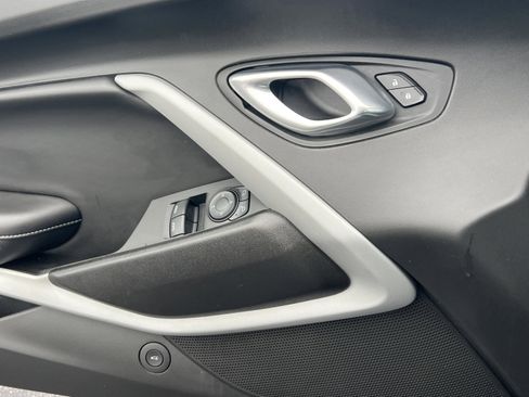 Used 2019 Chevrolet Camaro SS image 25