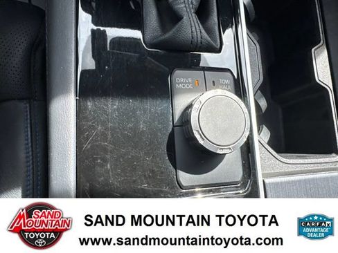 Used 2022 Toyota Tundra Platinum w/ Advanced Package RWD image 19