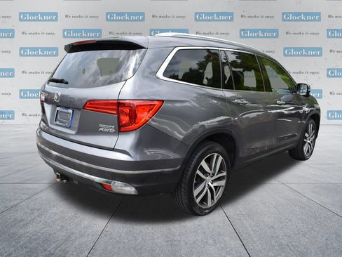 Used 2017 Honda Pilot Touring image 6