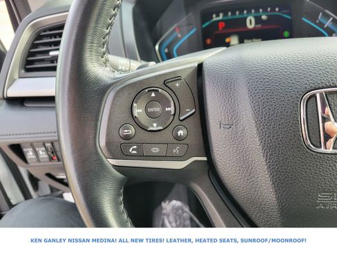 Used 2023 Honda Odyssey EX-L image 32