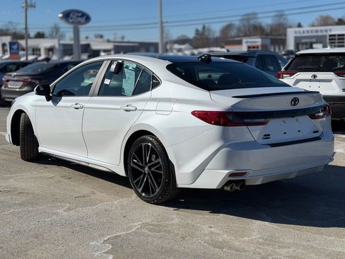 Used 2026 Toyota Camry XSE w/ Premium Package image 3