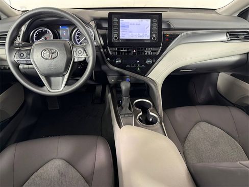 Used 2023 Toyota Camry LE image 22
