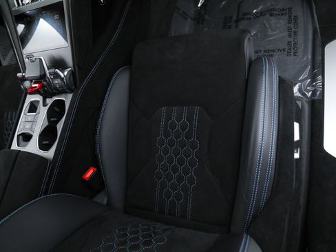 Used 2023 Lamborghini Urus Performante image 22