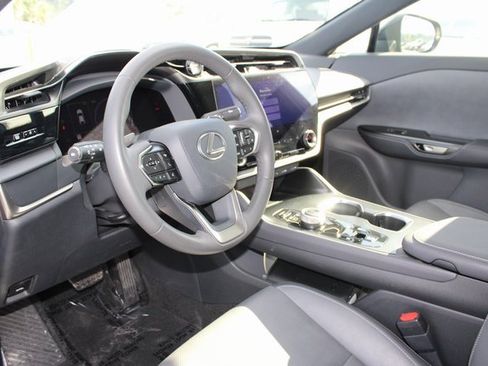 Certified 2024 Lexus RZ 300e Premium image 11