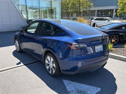 Used 2020 Tesla Model Y Long Range AWD/4WD image 7