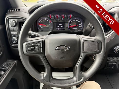 Used 2024 Chevrolet Silverado 1500 Custom Trail Boss w/ LPO, Dark Essentials Package AWD/4WD image 17