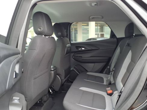 New 2026 Chevrolet TrailBlazer LT w/ Convenience Package FWD image 10