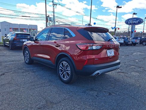 Used 2020 Ford Escape SEL image 6