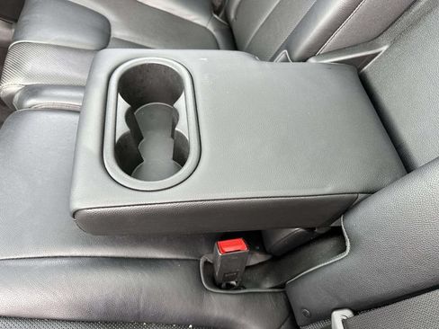 Used 2019 Hyundai Santa Fe Limited AWD/4WD image 14