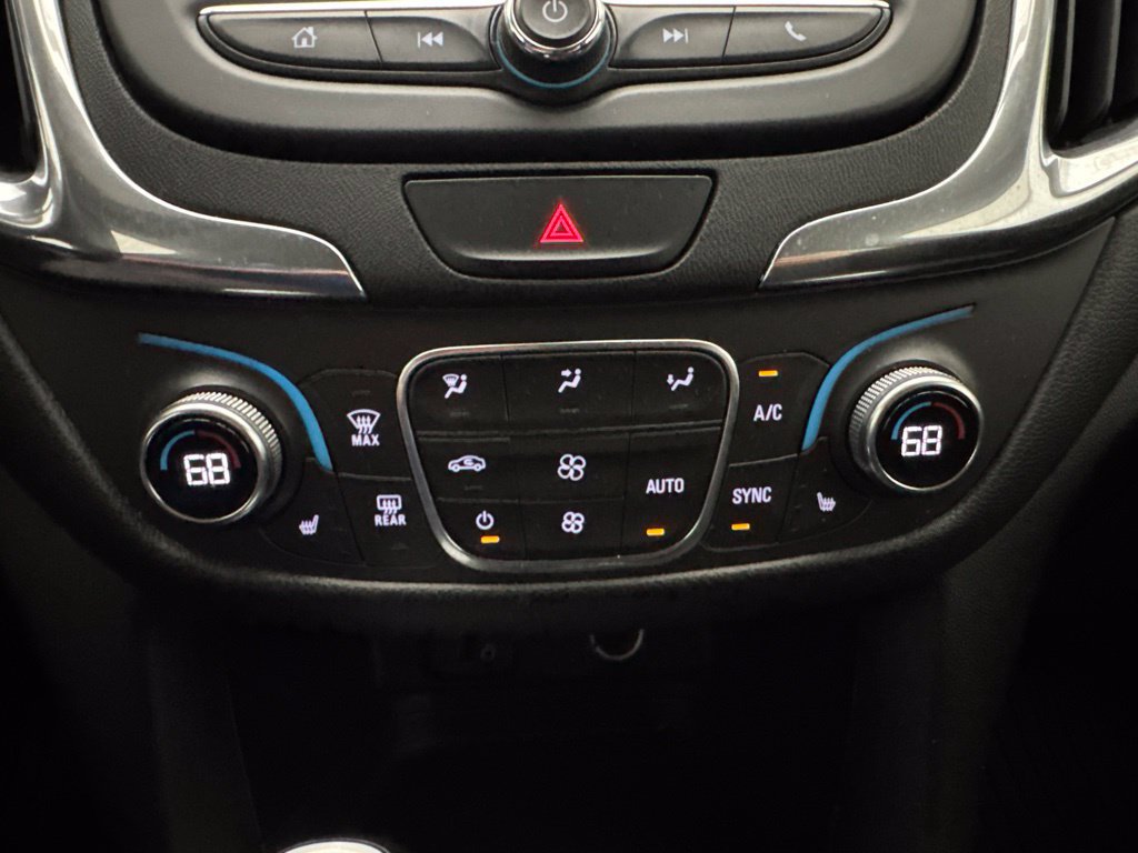 Used 2018 Chevrolet Equinox LT FWD image 28