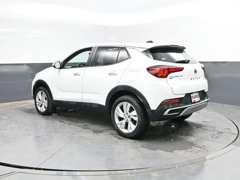 Used 2025 Buick Encore GX Preferred AWD/4WD image 8