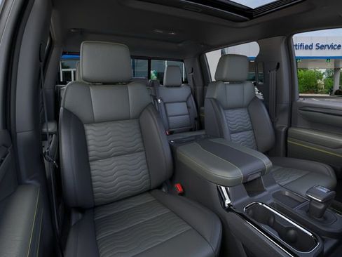 New 2026 Chevrolet Silverado 1500 ZR2 AWD/4WD image 16