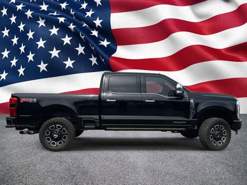 Certified 2024 Ford F250 Lariat w/ Chrome Package image 6