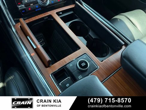 Used 2018 Lincoln Navigator L Reserve AWD/4WD image 18