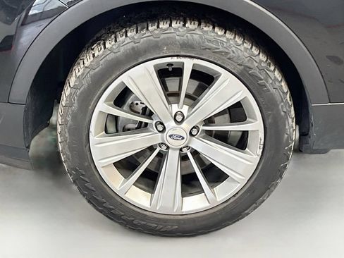 Used 2018 Ford Explorer Limited AWD/4WD image 33