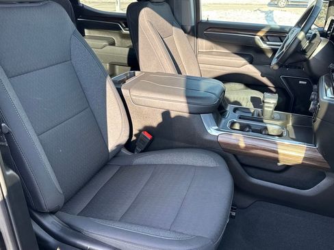 Used 2025 Chevrolet Silverado 1500 RST image 8