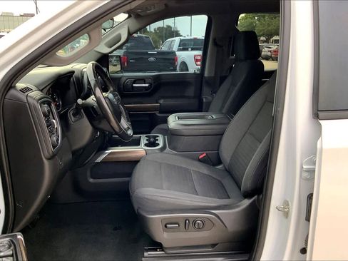 Used 2020 Chevrolet Silverado 1500 RST w/ Texas Edition AWD/4WD image 8