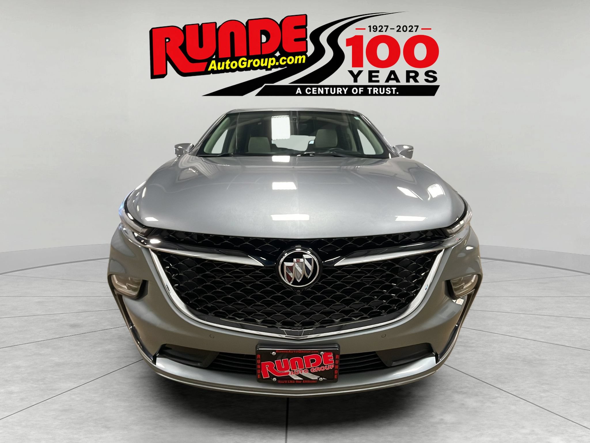 Used 2023 Buick Enclave Avenir w/ Avenir Technology Package AWD/4WD image 8