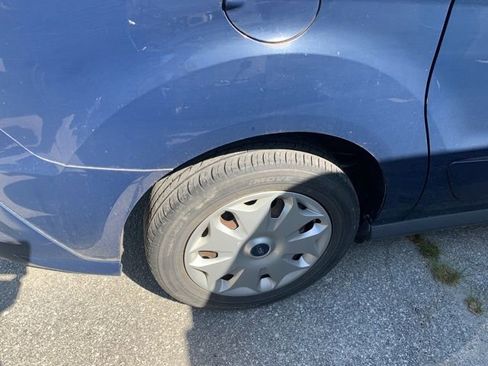 Used 2015 Ford Transit Connect XLT FWD image 9