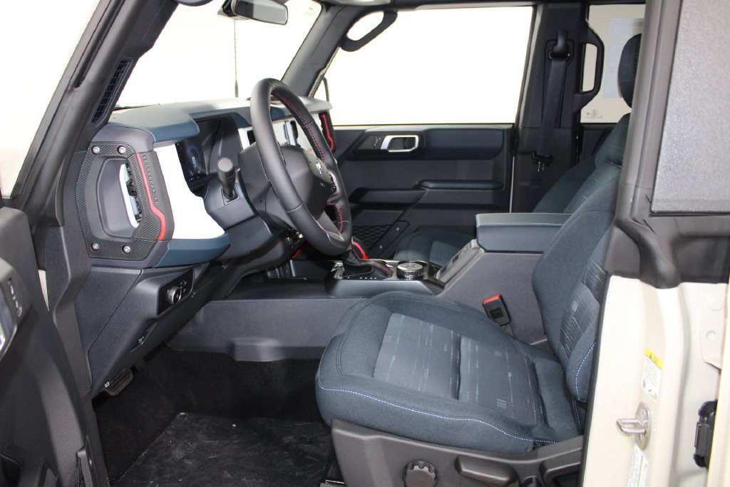 New 2026 Ford Bronco Heritage Edition AWD/4WD image 21
