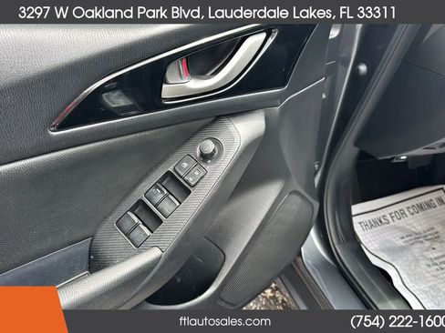 Used 2016 MAZDA MAZDA3 i Sport image 19