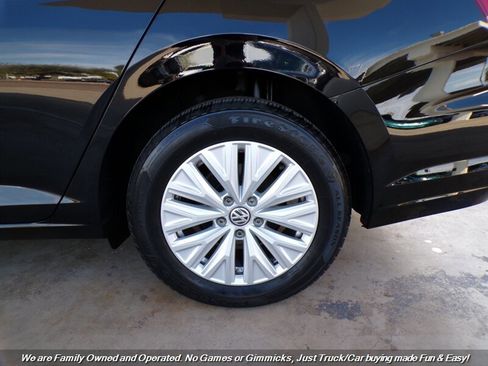 Used 2019 Volkswagen Jetta S image 43