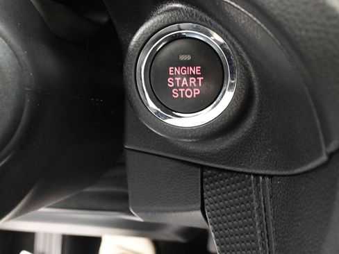 Used 2023 Subaru Forester Premium AWD/4WD image 17