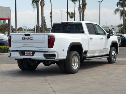 New 2026 GMC Sierra 3500 Denali w/ Denali Reserve Package