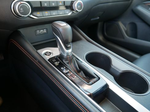 Certified 2022 Nissan Altima 2.5 SR FWD image 24