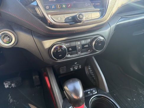 Used 2023 Chevrolet TrailBlazer RS w/ Sun and Liftgate Package image 26