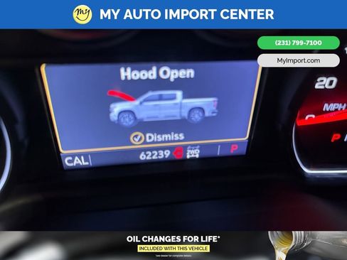 Used 2022 Chevrolet Silverado 2500 LT w/ Convenience Package image 18