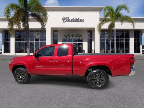 Used 2021 Toyota Tacoma SR5 image 9