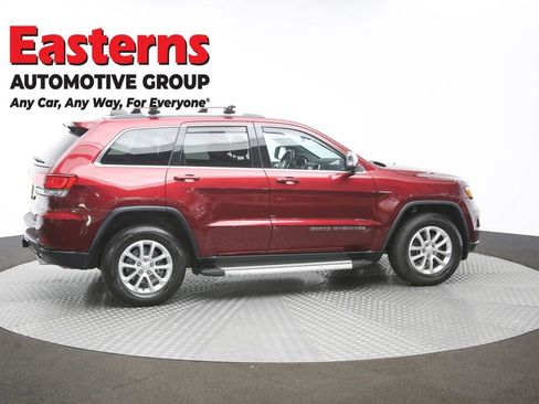 Used 2021 Jeep Grand Cherokee Laredo w/ Security & Convenience Group image 43