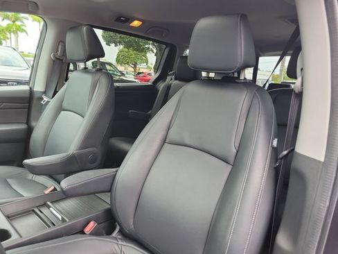 Certified 2024 Honda Odyssey EX-L image 18