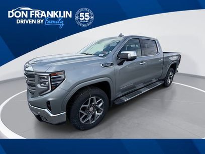 New 2026 GMC Sierra 1500 SLT w/ SLT Premium Package