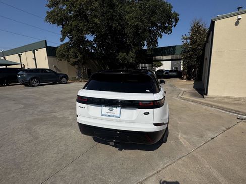 Certified 2021 Land Rover Range Rover Velar R-Dynamic S AWD/4WD image 7